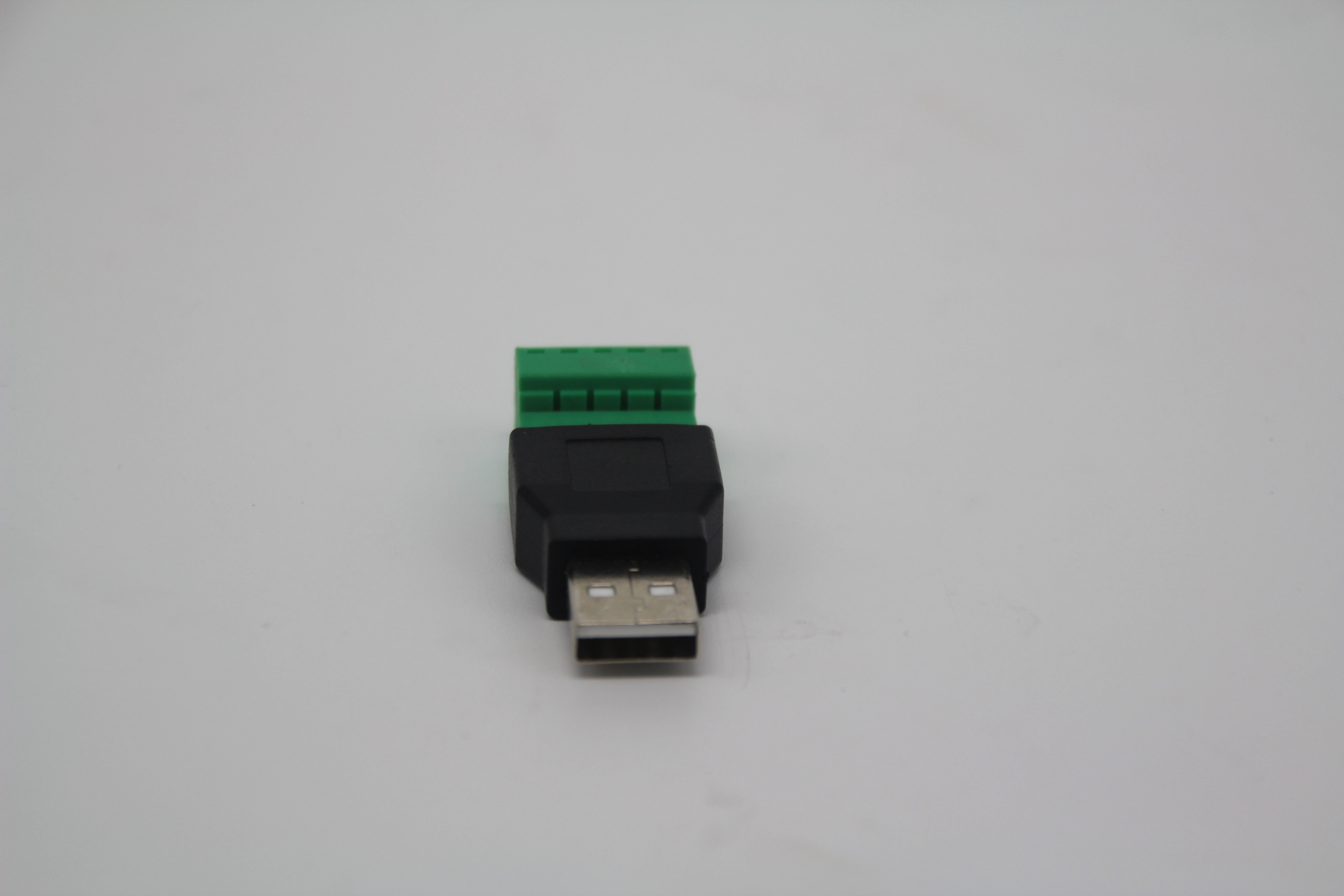 USB MALE SOLDERLESS CONNECTOR
